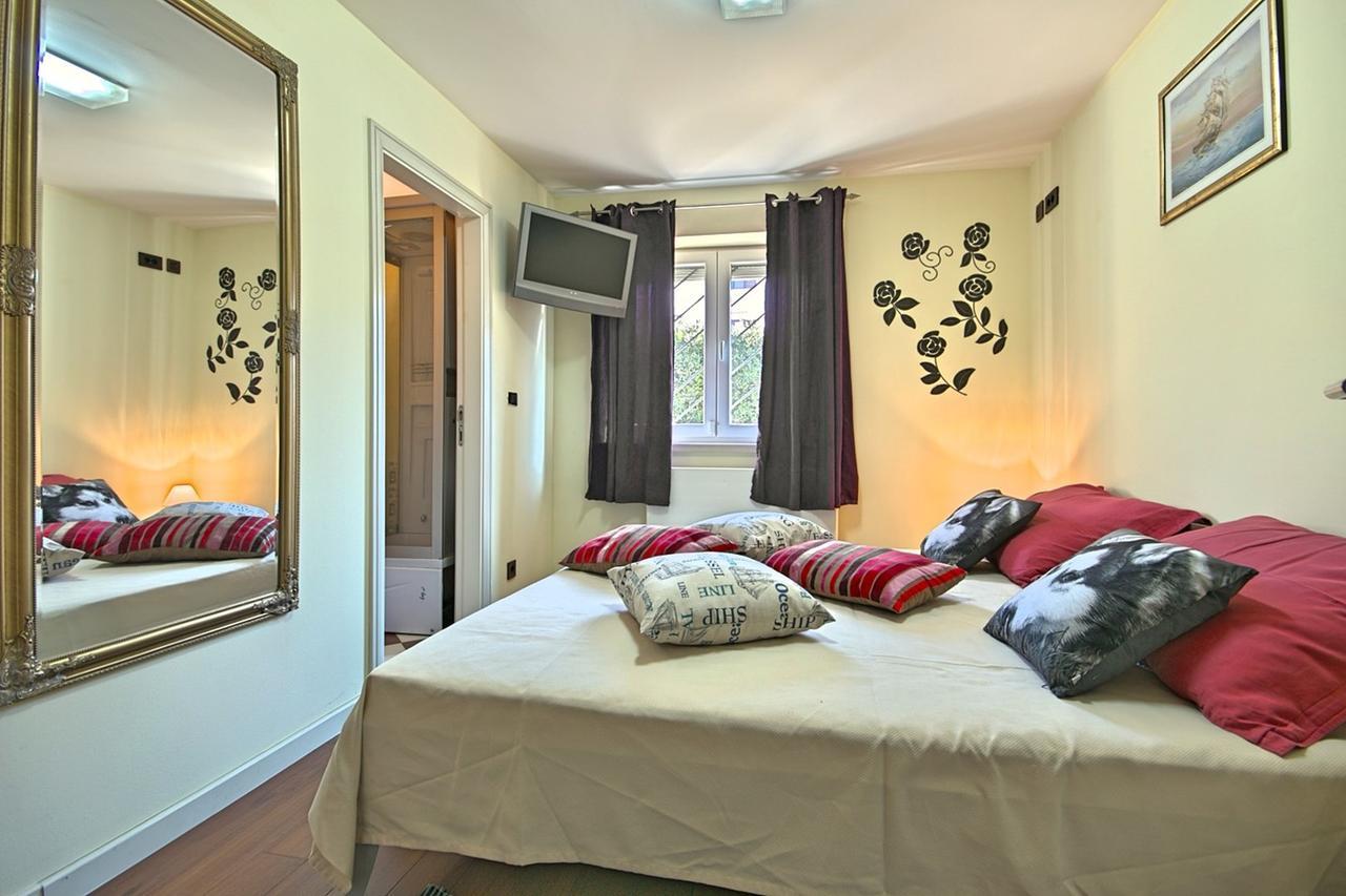 Villa Lidija Пореч Екстер'єр фото