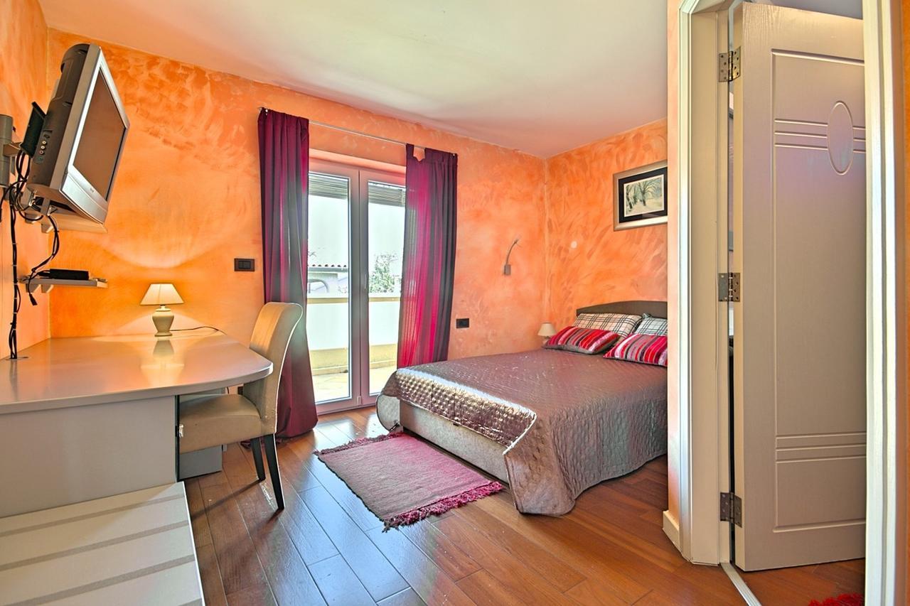 Villa Lidija Пореч Екстер'єр фото